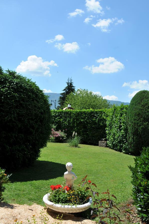 Auberge Du Roselet Duingt Exteriér fotografie